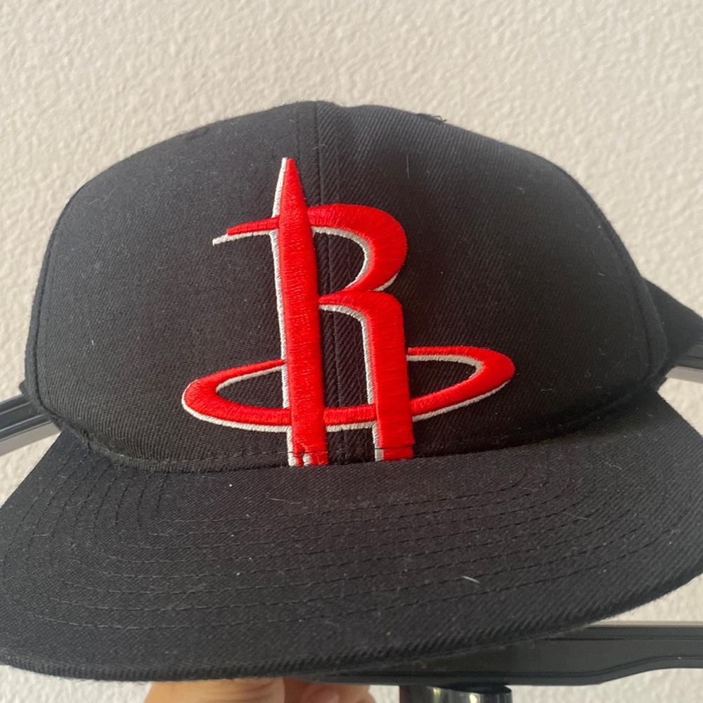 Nostalgic oh Mitchell Ness, Philadelphia, PA rockets hat